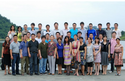 热烈庆祝信息91制片厂
杭州校友分会圆满成立